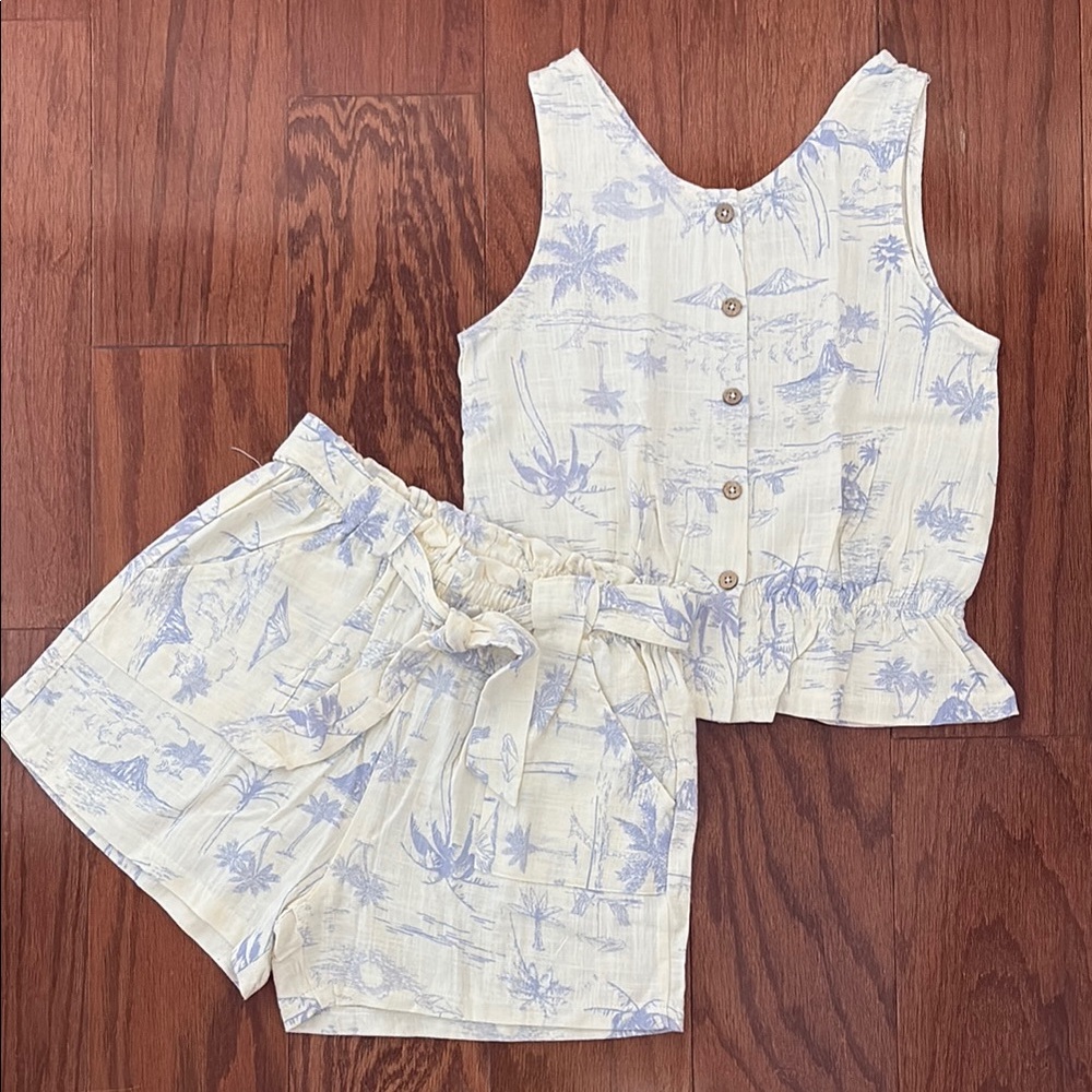 NWOT Jessica Simpson linen set